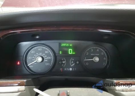 2006 Lincoln Town Car Designer из США, поврежденный, VIN 1LNHM83W96Y609728